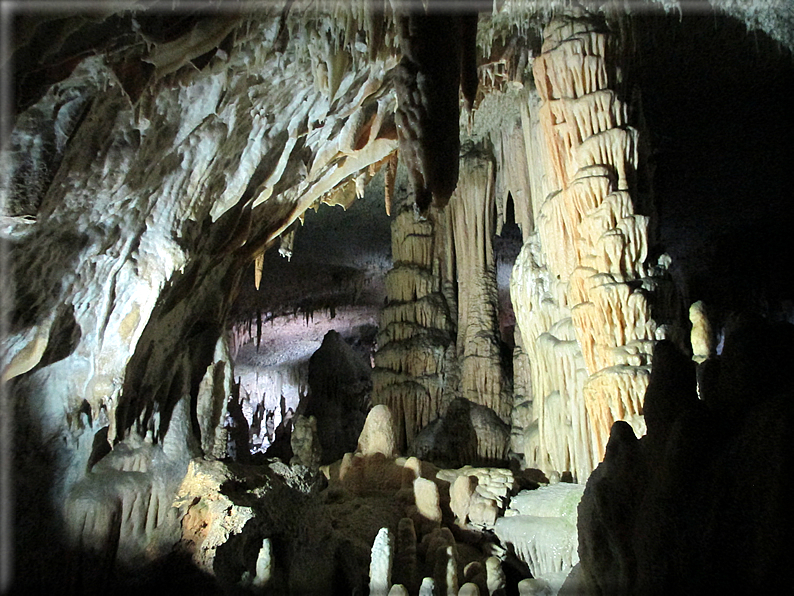 foto Grotte di Postumia